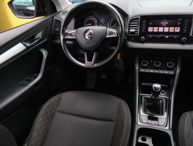 Škoda Karoq  1.0 TSI Ambition