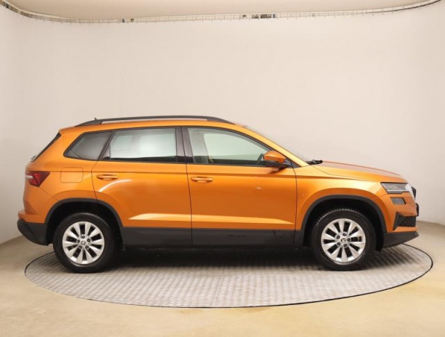 Škoda Karoq  1.5 TSI Fresh