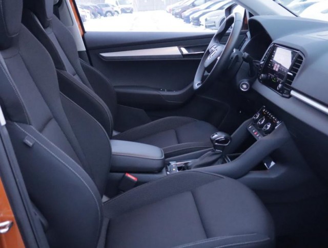 Škoda Karoq  1.5 TSI Fresh