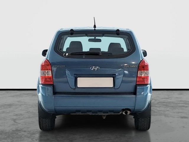 Hyundai Tucson  2.0 i 