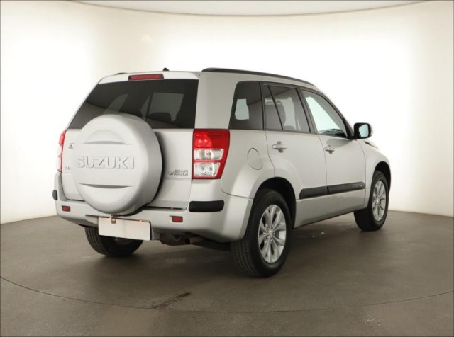 Suzuki Grand Vitara  2.4 VVT 