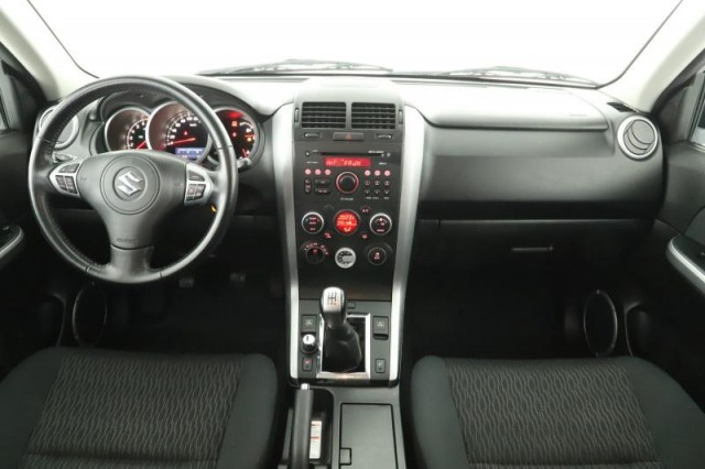Suzuki Grand Vitara  2.4 VVT 