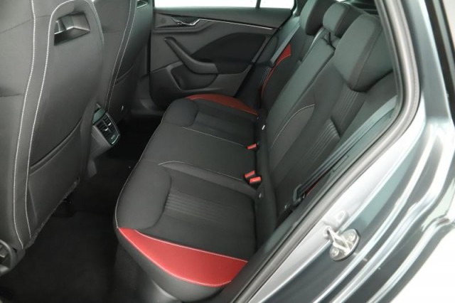 Škoda Kamiq  1.0 TSI Monte Carlo