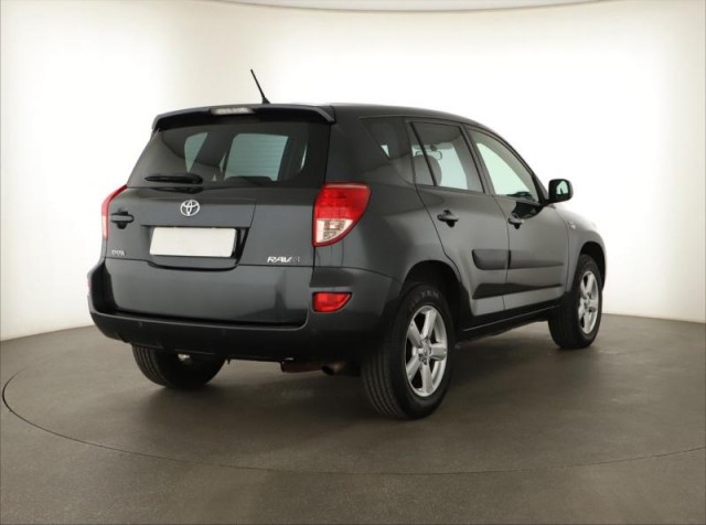 Toyota RAV 4  2.2 D-4D 