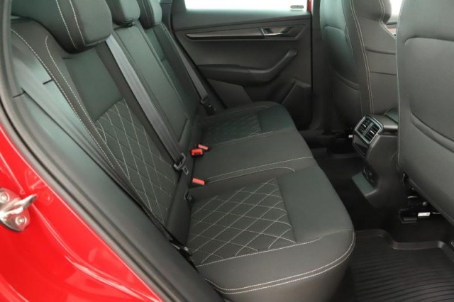 Škoda Karoq  2.0 TSI Sportline
