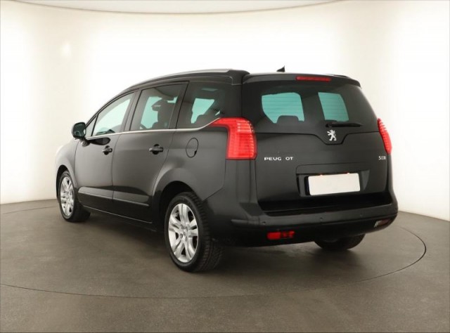 Peugeot 5008  2.0 HDI 