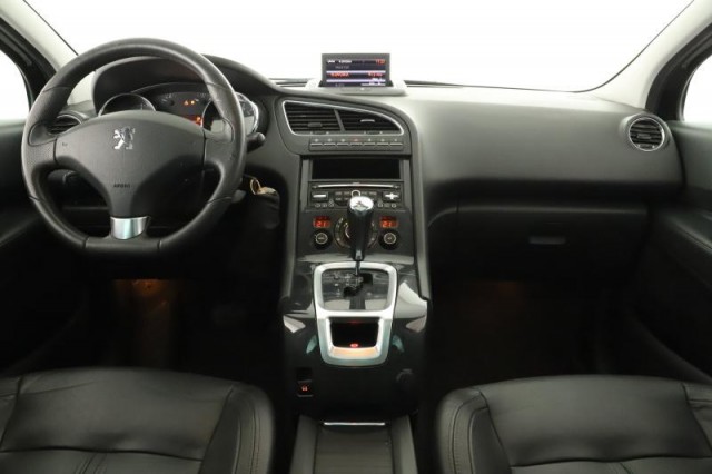 Peugeot 5008  2.0 HDI 
