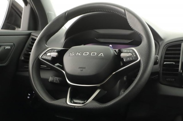 Škoda Karoq  1.5 TSI Sportline