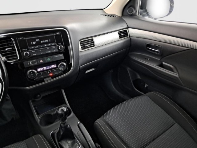 Mitsubishi Outlander  2.2 DI-D 