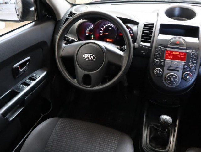 Kia Soul  1.6 CVVT 