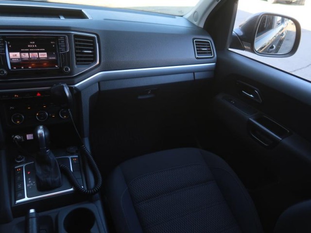 Volkswagen Amarok  V6 3.0 TDI Comfortline