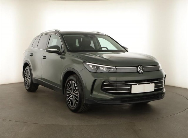 Volkswagen Tiguan  1.5 TSI 