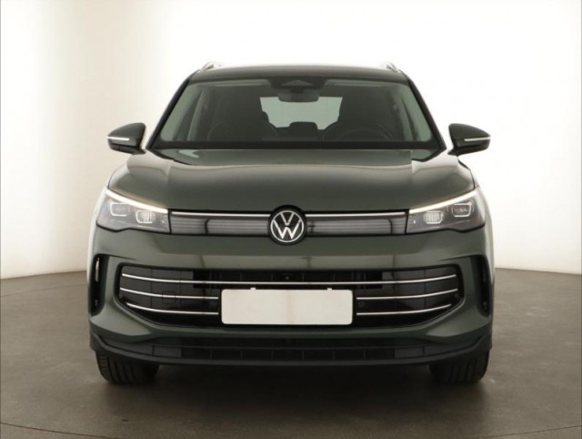 Volkswagen Tiguan  1.5 TSI 