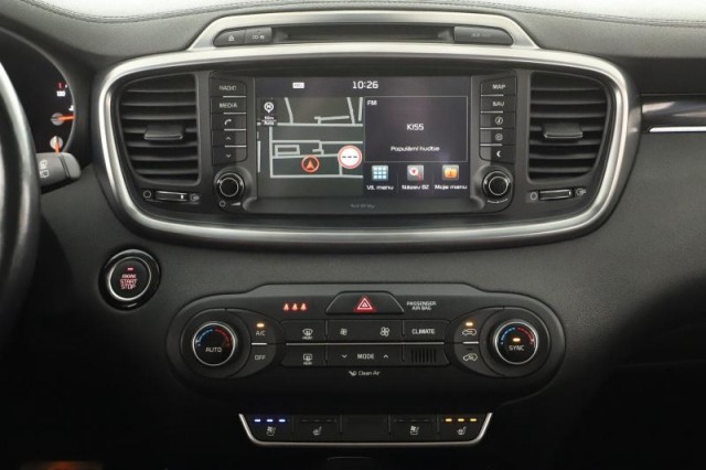 Kia Sorento  2.2 CRDi Comfort
