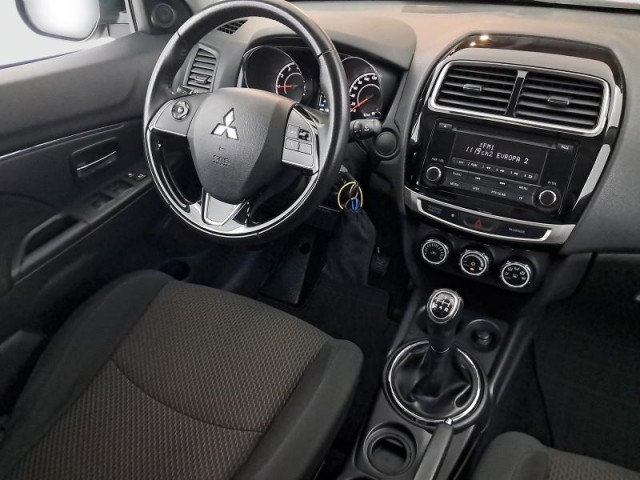Mitsubishi ASX  1.6 MIVEC 