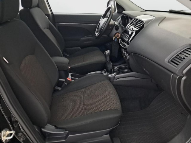 Mitsubishi ASX  1.6 MIVEC 