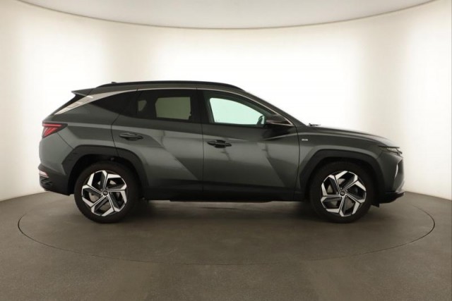 Hyundai Tucson  1.6 T-GDI 48V MHEV 