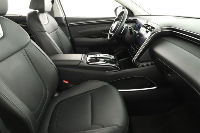 Hyundai Tucson  1.6 T-GDI 48V MHEV 