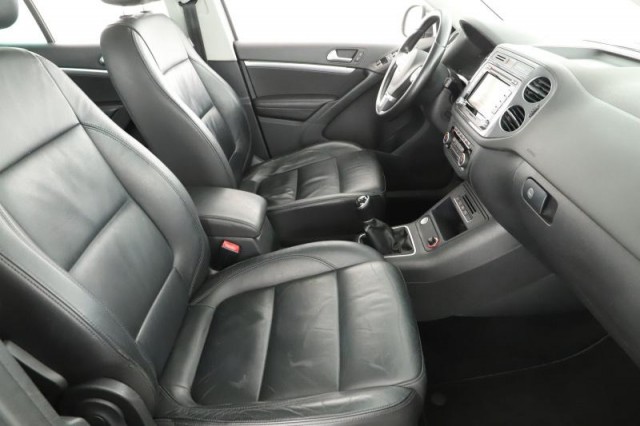 Volkswagen Tiguan  2.0 TDI 