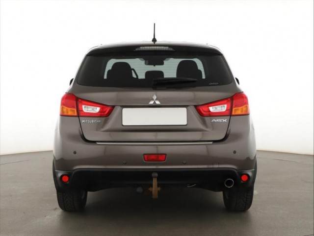 Mitsubishi ASX  2.2 DI-D 