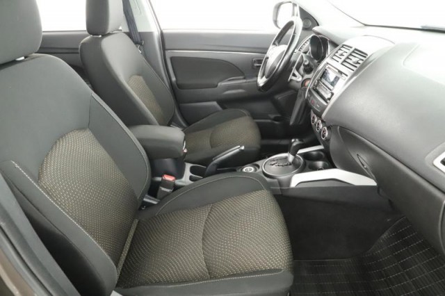 Mitsubishi ASX  2.2 DI-D 