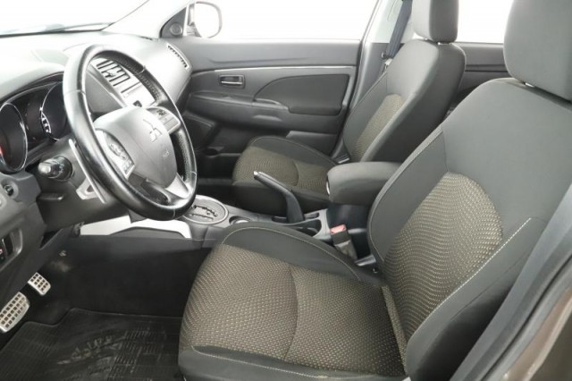 Mitsubishi ASX  2.2 DI-D 