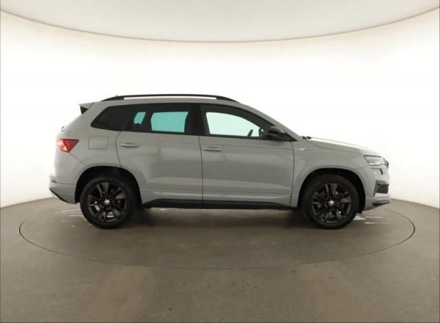 Škoda Karoq  1.5 TSI Sportline