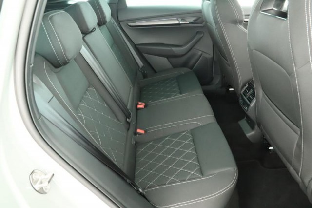 Škoda Karoq  1.5 TSI Sportline