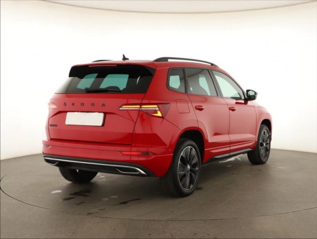 Škoda Karoq  1.5 TSI Sportline