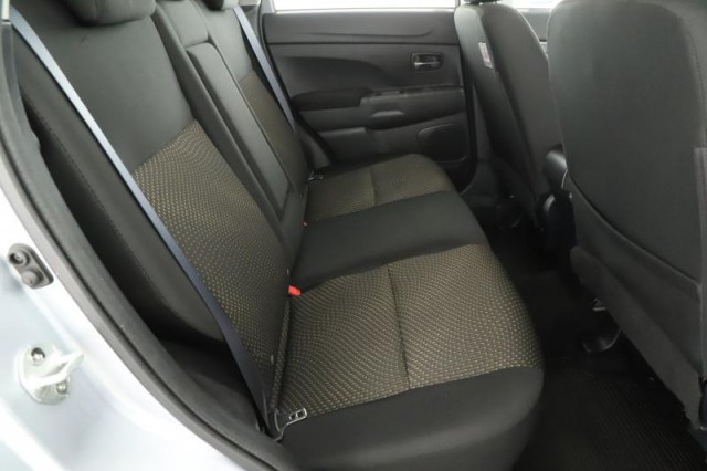 Mitsubishi ASX  1.8 DI-D MIVEC 