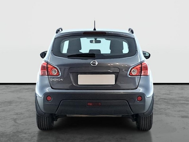 Nissan Qashqai  1.6 