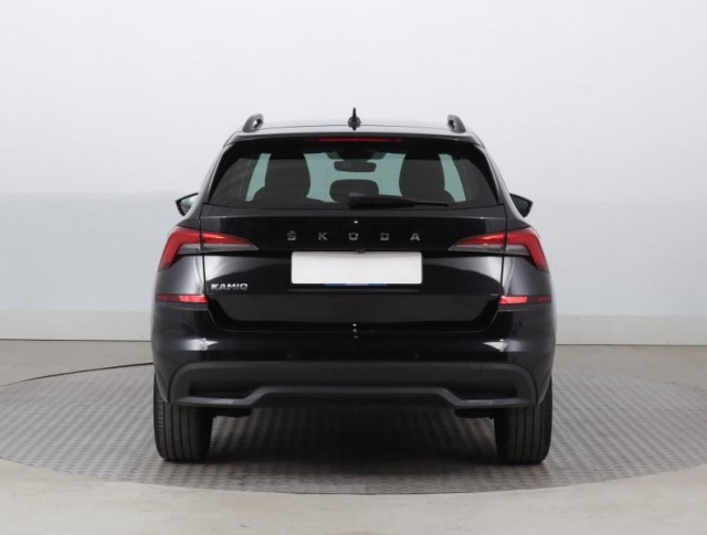 Škoda Kamiq  1.0 TSI Ambition