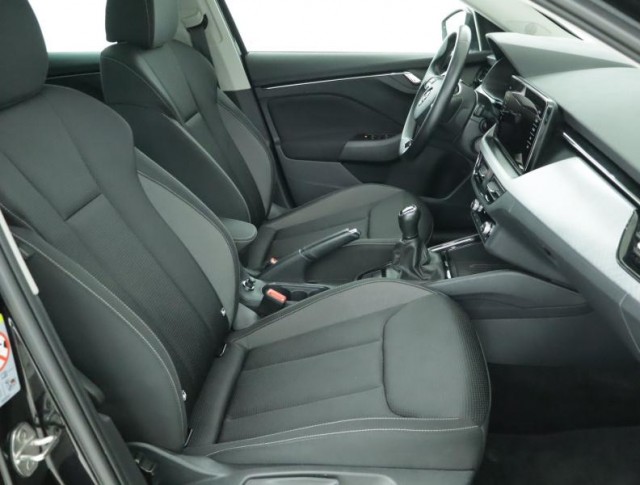 Škoda Kamiq  1.0 TSI Ambition