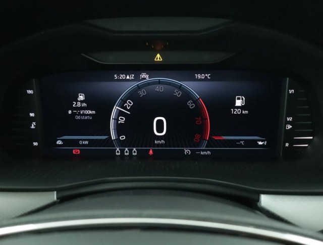 Škoda Kamiq  1.0 TSI Ambition