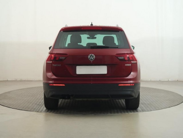 Volkswagen Tiguan  2.0 TSI Trendline