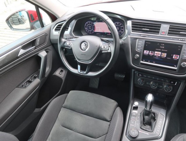 Volkswagen Tiguan  2.0 TSI Trendline