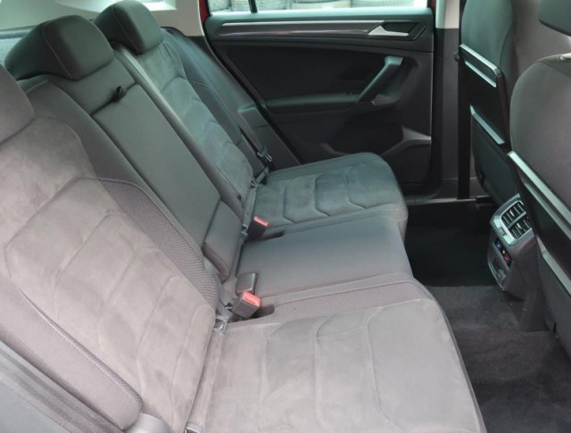 Volkswagen Tiguan  2.0 TSI Trendline