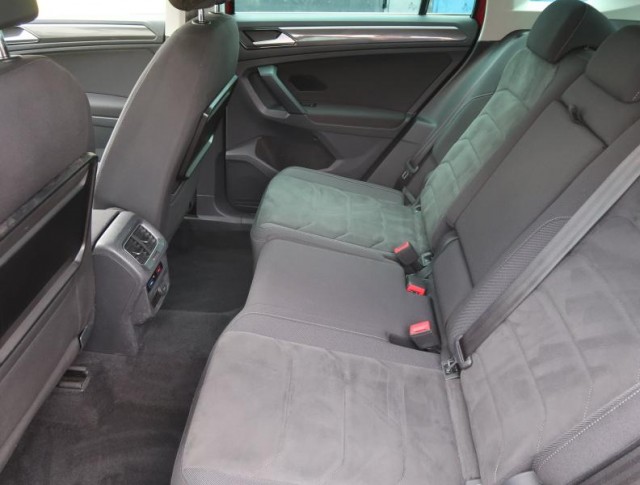 Volkswagen Tiguan  2.0 TSI Trendline