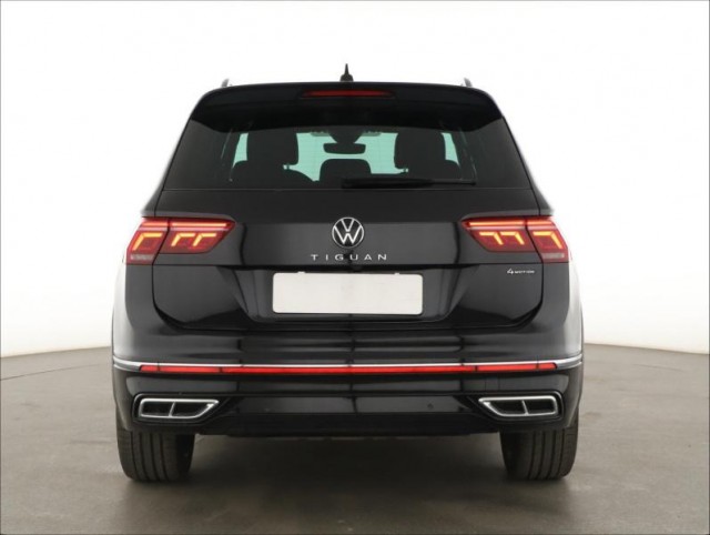Volkswagen Tiguan  2.0 TSI R-Line