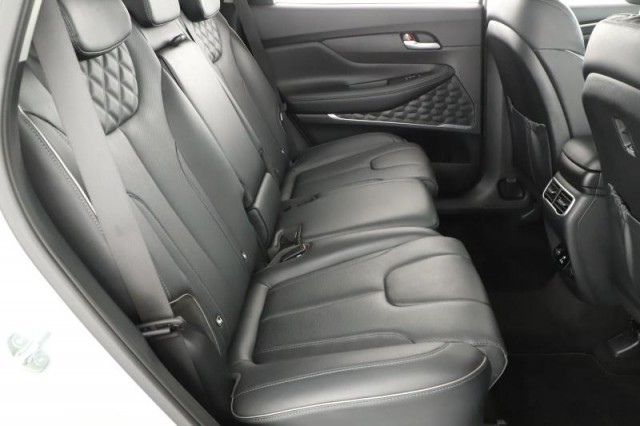 Hyundai Santa Fe  2.2 CRDi 
