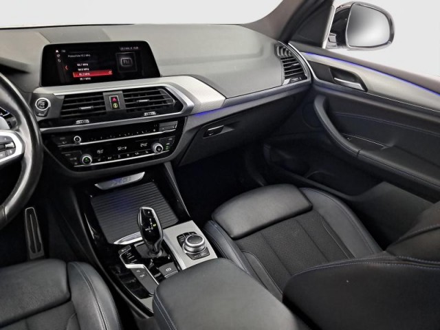 BMW X3  xDrive20d 