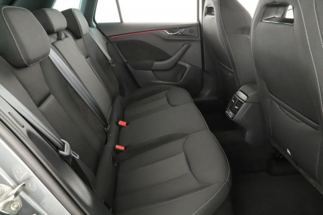Škoda Kamiq  1.0 TSI Drive