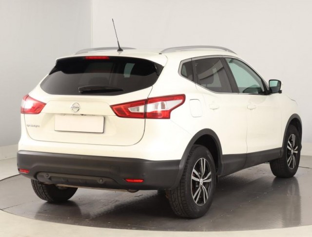 Nissan Qashqai  1.2 DIG-T 