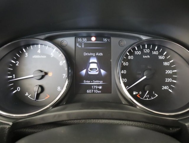 Nissan Qashqai  1.2 DIG-T 