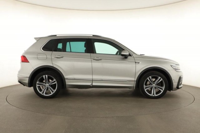 Volkswagen Tiguan  2.0 TDI R-Line