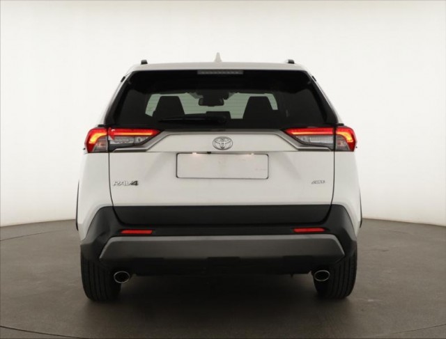 Toyota RAV 4  2.0 Valvematic 