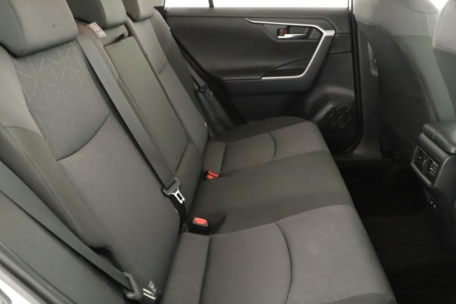 Toyota RAV 4  2.0 Valvematic 