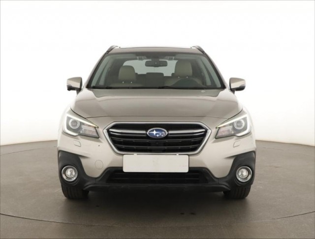 Subaru Outback  2.5 i 