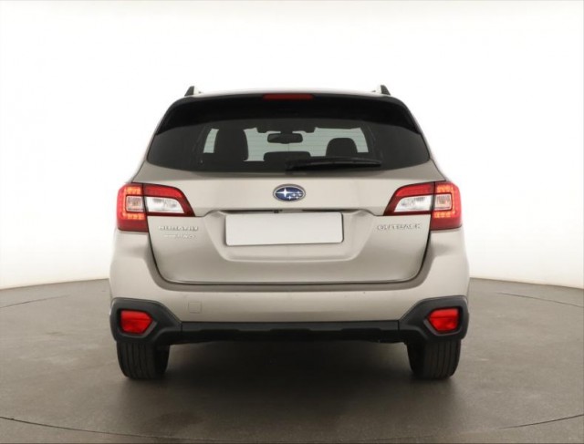 Subaru Outback  2.5 i 