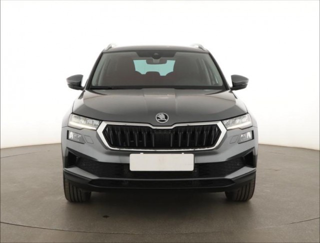 Škoda Karoq  1.5 TSI Drive